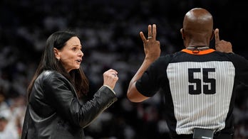 Liberty coach calls out WNBA officiating following Game 4 loss to Lynx: 'All we want is fair'