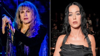 Stevie Nicks tells Katy Perry to 'get off the internet'