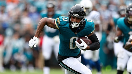 Jaguars' Lawrence and Davis Engage in Frustrated Sideline Altercation