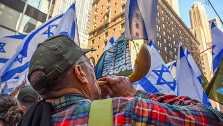 Jews prepare to mark Rosh Hashanah amid huge rise in antisemitism