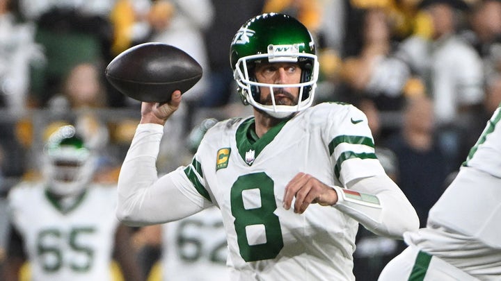 Should any team want Aaron Rodgers? | Breakfast Ball