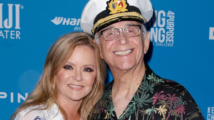 ‘The Love Boat’ stars Gavin MacLeod and Jill Whelan give advice on navigating the sea of love