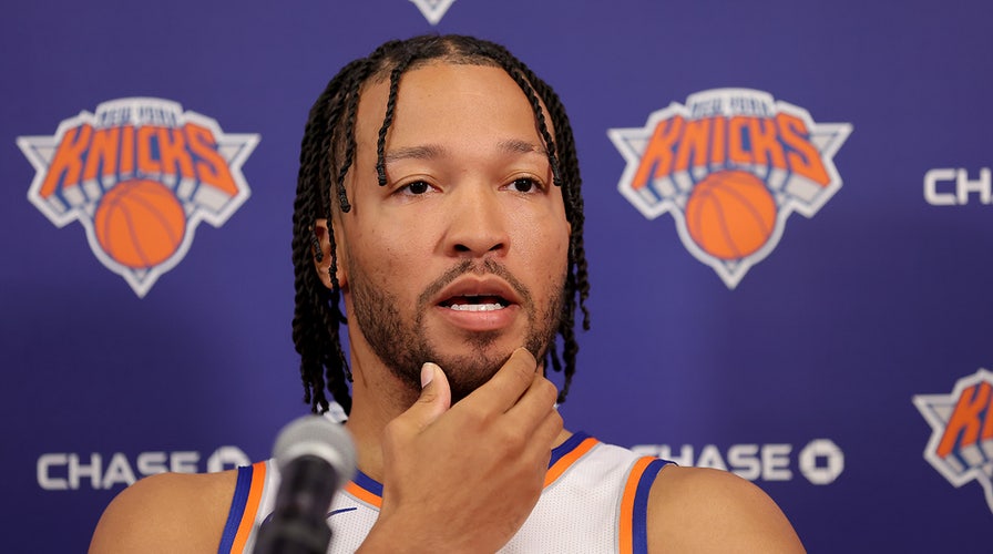 Nick breaks down why Jalen Brunson signed a 'discounted' extension with the Knicks | What's Wright?