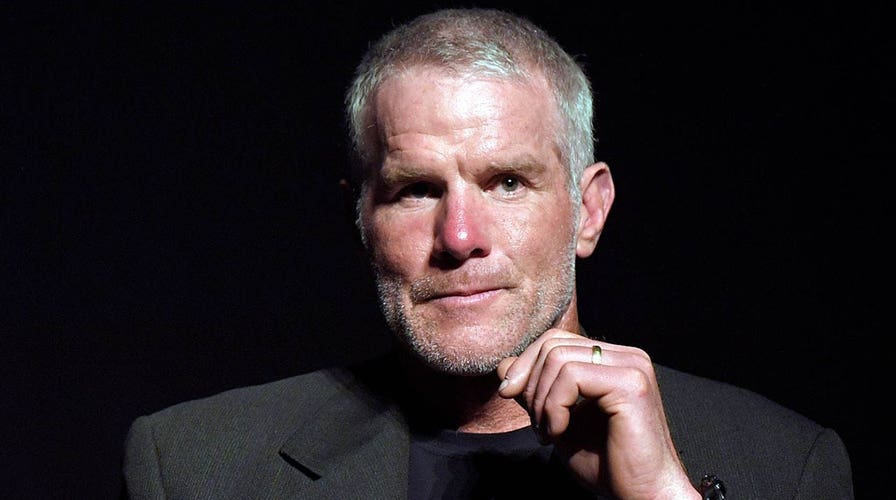 Brett Favre weighs in on Democrats' brand of 'masculinity'