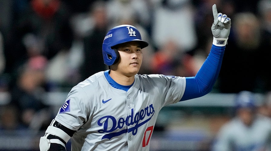 Dodgers' Dave Roberts makes clear Shohei Ohtani won't play field in NLCS