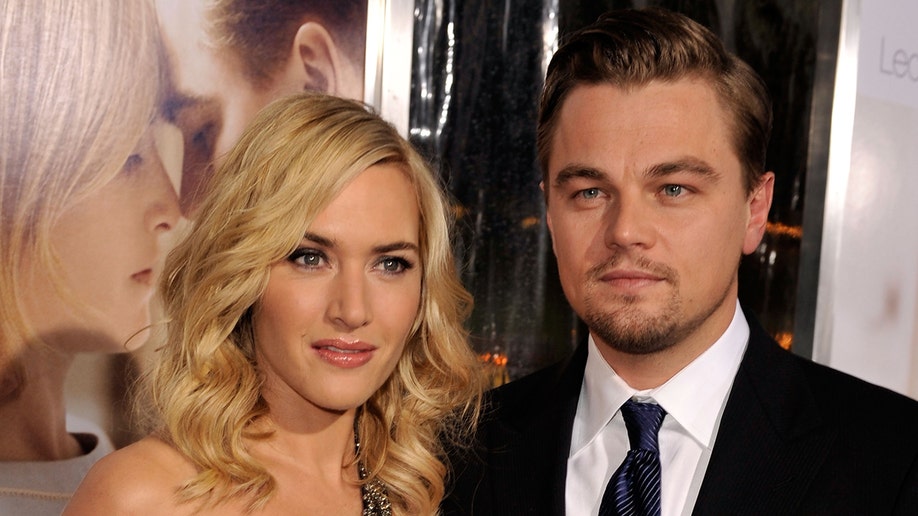 Kate Winslet and actor Leonardo DiCaprio at the premiere of "Revolutionary Road" 