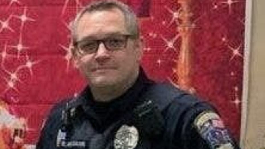 Minnesota cop banned as a substitute teacher after allegedly reenacting George Floyd murder in classroom