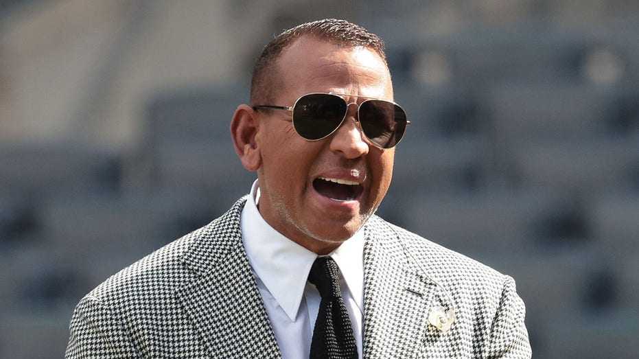 Alex Rodriguez makes bold statement about Yankees’ World Series chances: ‘They have an easy road’