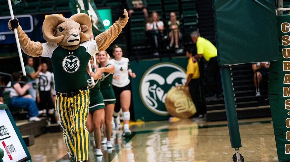 Colorado State wins in straight sets after deciding to play against team mired in trans player controversy thumbnail