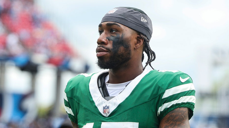 Jets' Malachi Corley makes UFO claim: 'Say whatever you want'