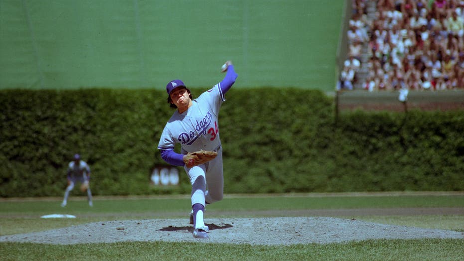 Fernando Valenzuela, former MLB pitching phenom, dies at 63