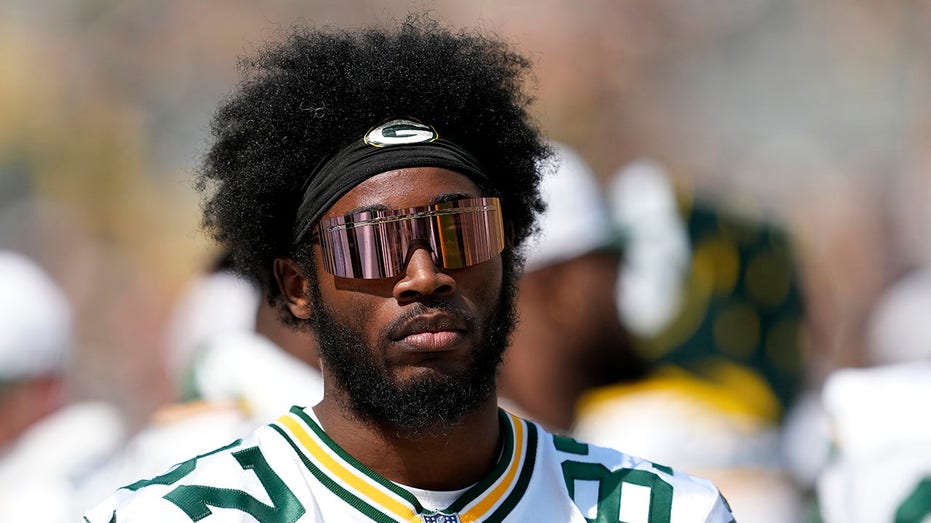 Packers suspend Romeo Doubs after WR skipped two practices leading up to game against Rams thumbnail