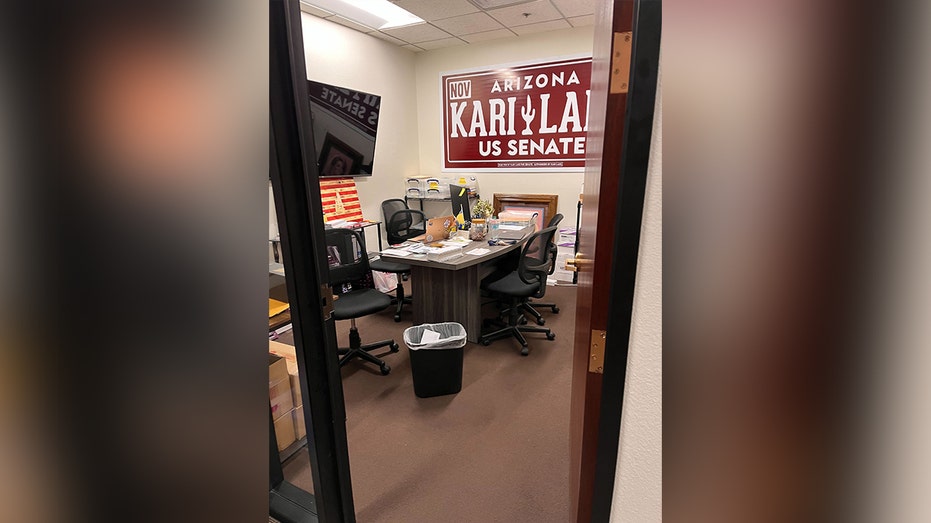 Kari Lake’s office on lockdown after campaign staffer opened envelope with ‘suspicious’ substance inside