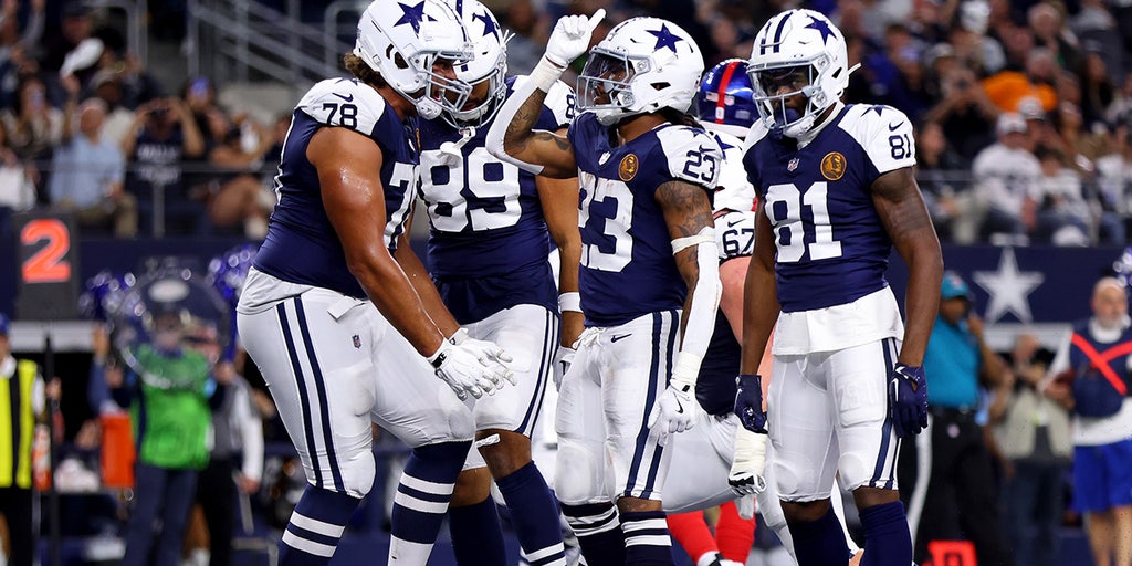 Cowboys continue to own Giants as battle of backups continues Big Blue's derailed season