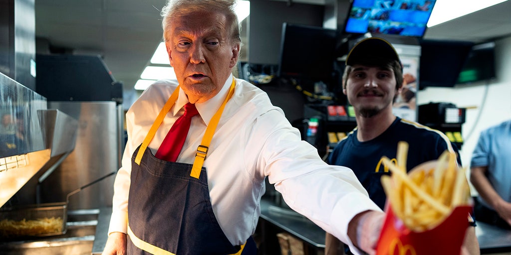 https://a57.foxnews.com/static.foxnews.com/foxnews.com/content/uploads/2024/11/1024/512/donald-trump-kamala-harris-president-election-2024-election-campaign-photos_41.jpg?ve=1&tl=1