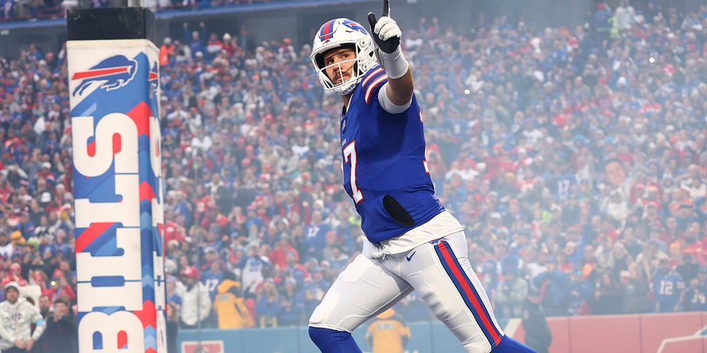 Bills snap back at doubters after winning AFC East title again: 'Keep sleeping on us'