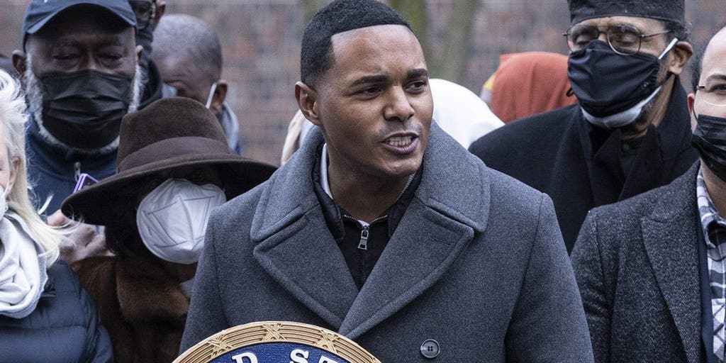 NYC Dem slams mayor, quotes Trump in fiery post against antisemitic waste of taxpayer money: 'You're fired'