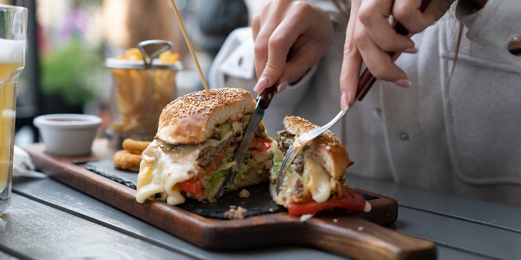 'I'm the king's butler and I say you should eat burgers with a knife and fork'