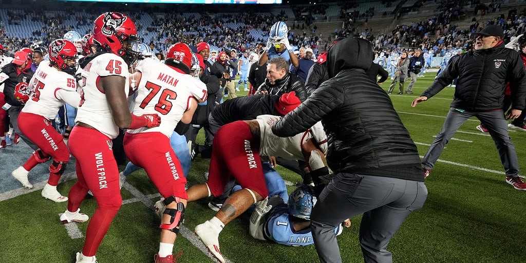 Rivalry Week flag-plants result in more full-team melees following Michigan-Ohio State brawl