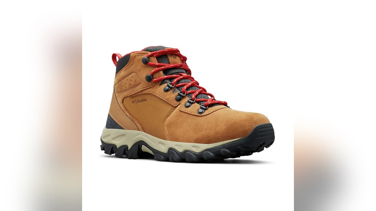 Keep your feet warm and dry with a good pair of hiking boots. 