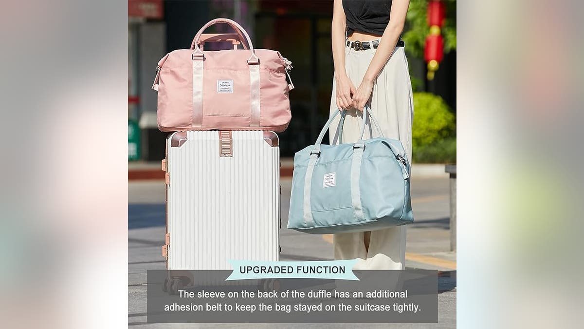 The HYC00 is the ideal overnight weekend boarding bag.
