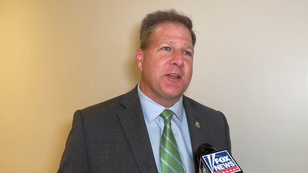 Chris Sununu