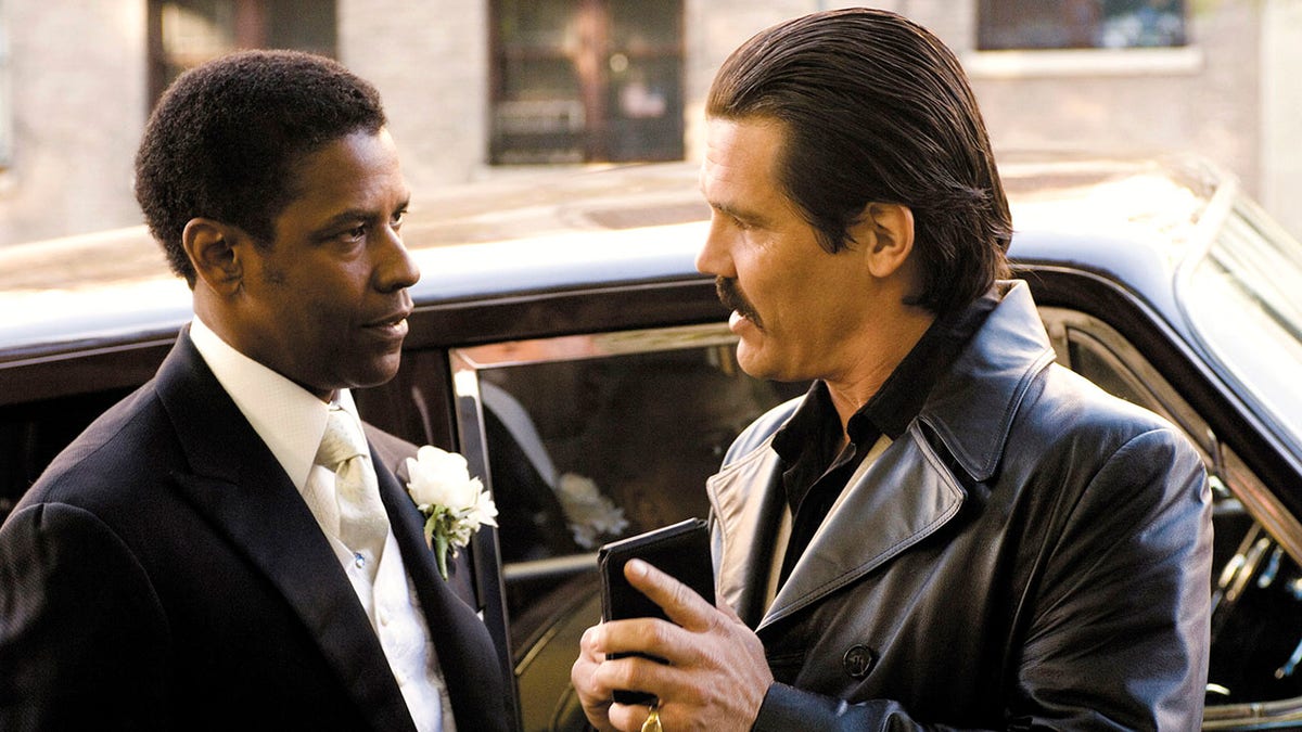 Denzel Washington and Josh Brolin in a scene from "American Gangster"