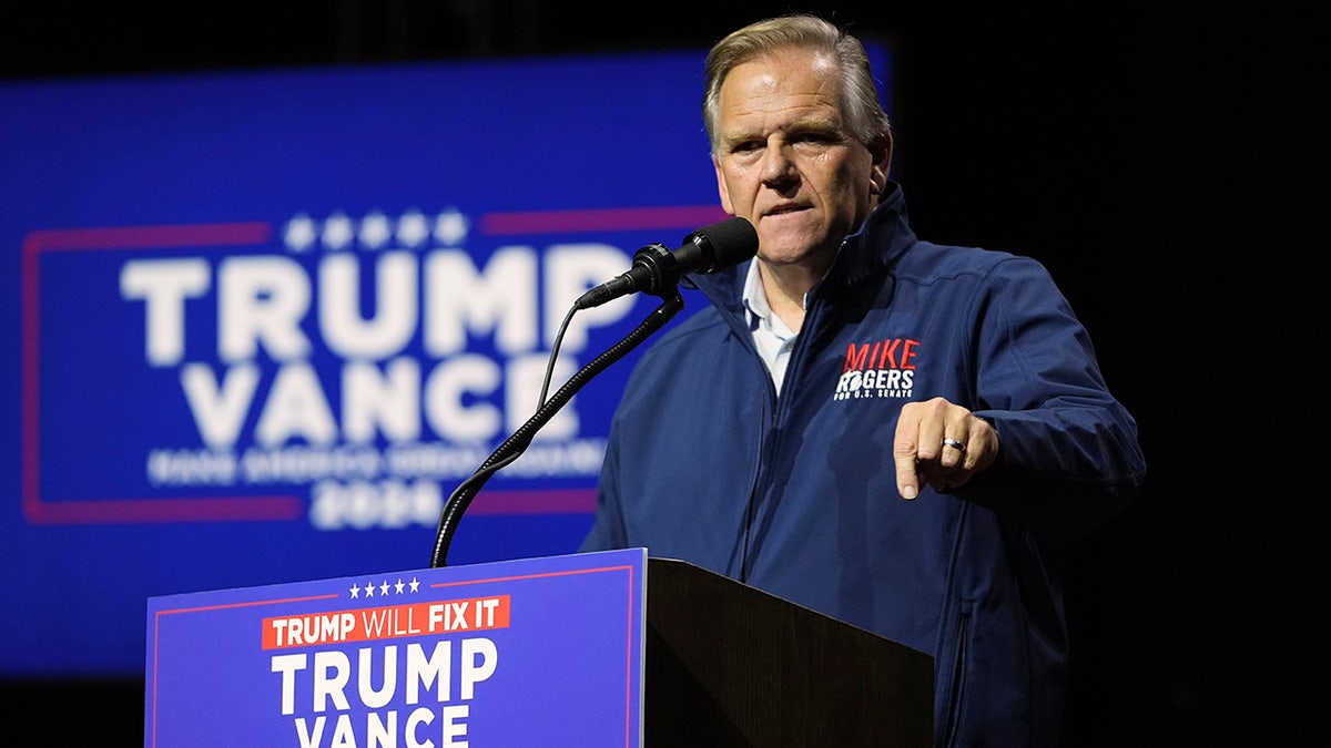 Mike Rogers speaks before Republican vice presidential candidate Senator JD Vance