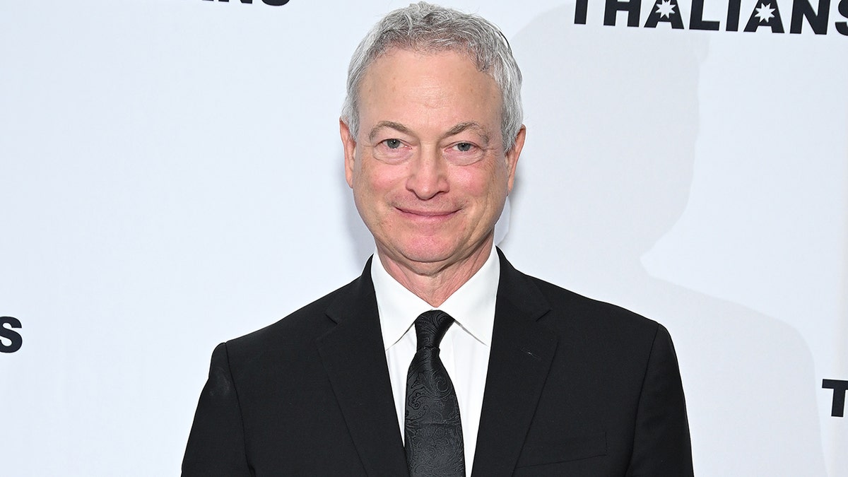 Gary Sinise en la Gala Anual de Invierno de The Thalians, en la que se rinde homenaje a Gary Sinise con el Premio Mr. Wonderful 2023