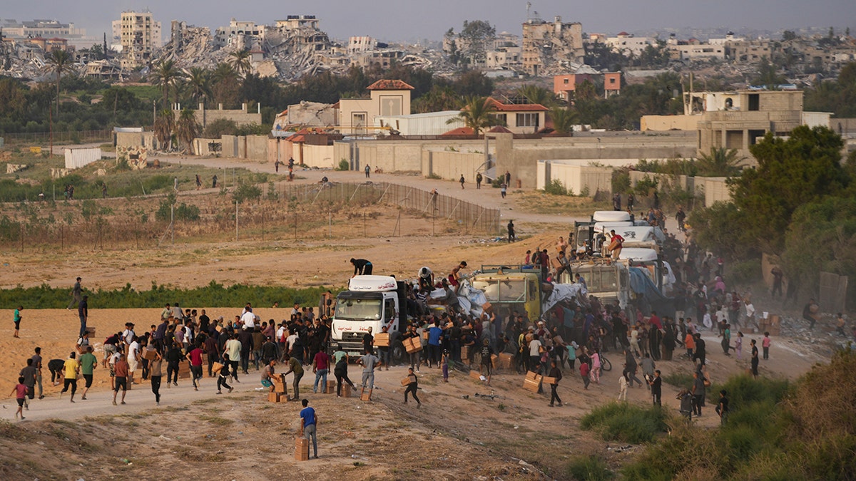 Levering van hulpvrachtwagens voor Gaza