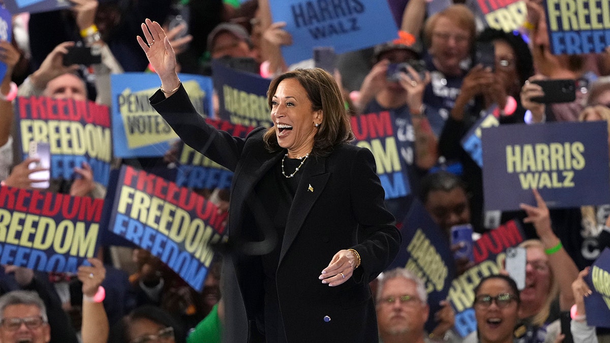 Kamala Harris in Pennsylvania waving to supporters