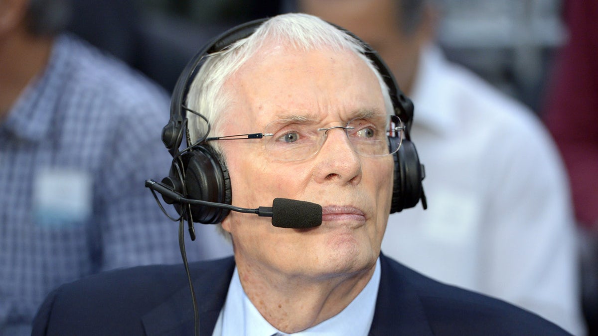 Hubie Brown calls the game