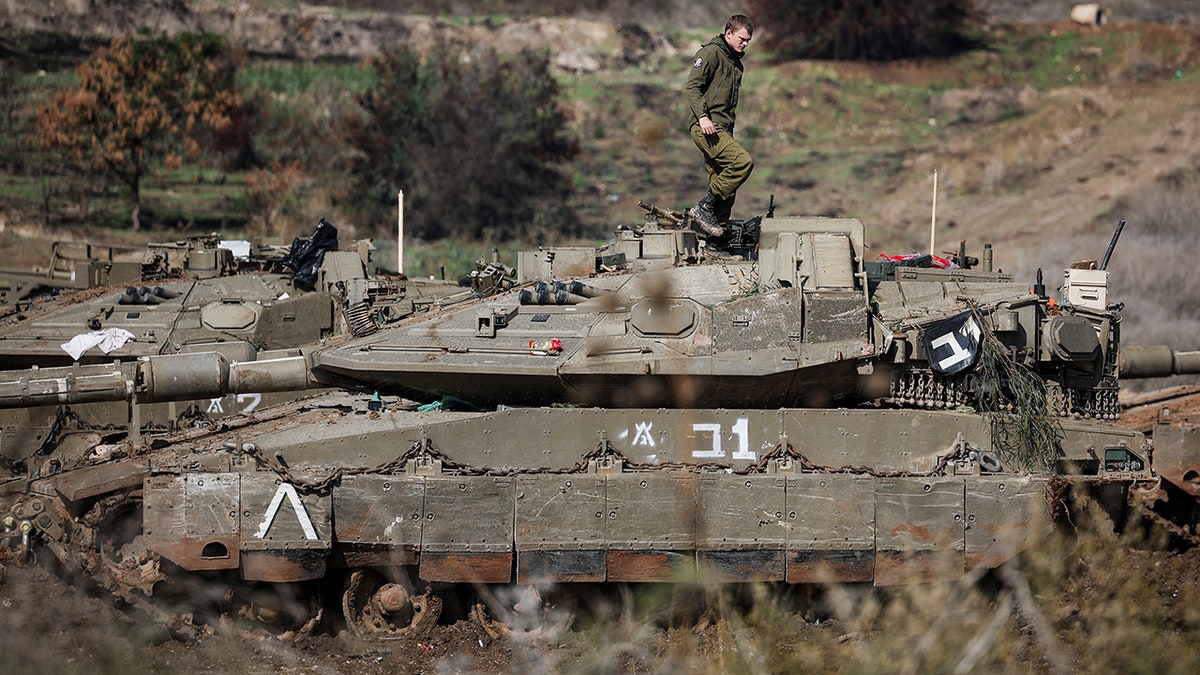 IDF vessel  adjacent   Lebanon