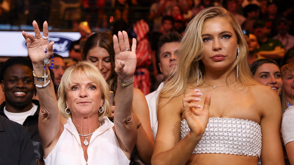 Jake Paul’s mom threatens to ‘kill’ Mike Tyson after weigh-in slap: ‘F ...