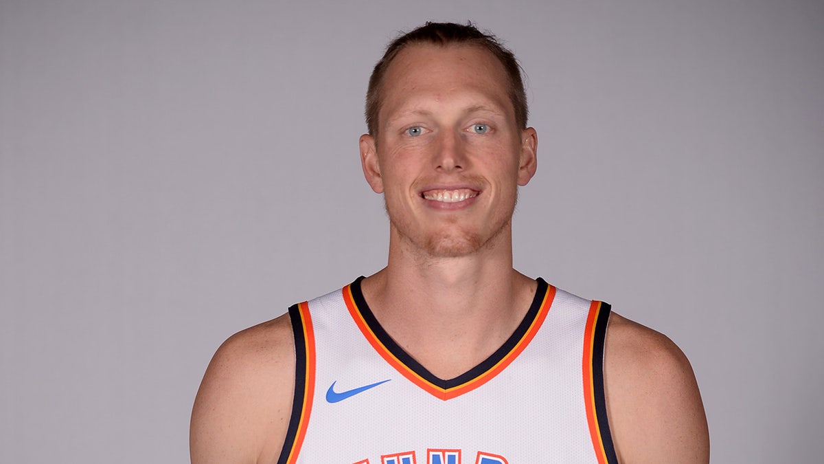 Kyle Singler smiles