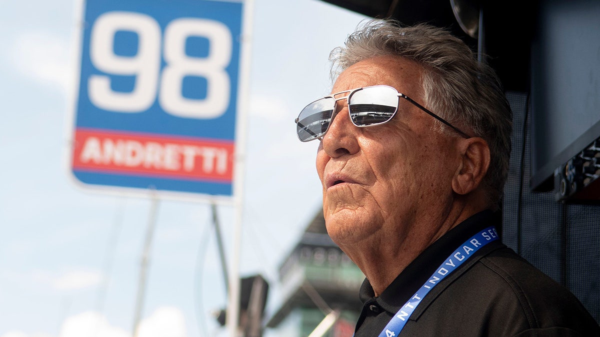 Mario Andretti di garasi