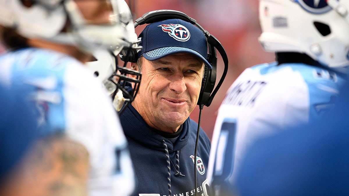 Mike Mularkey smiles