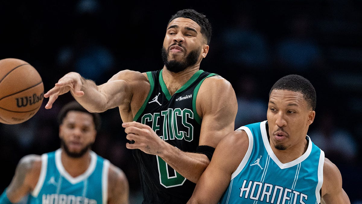 Expulsado del Celtic por magullar a Jayson Tatum en pista abierta 'como Ray Lewis'