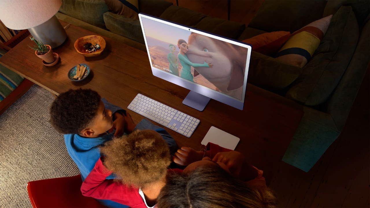 1-apple-unveils-its-new-imac-