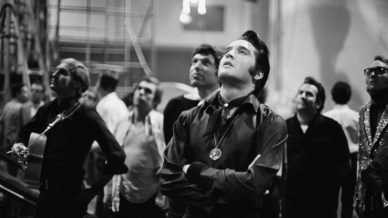 getty_elvispresley_netflix_doc