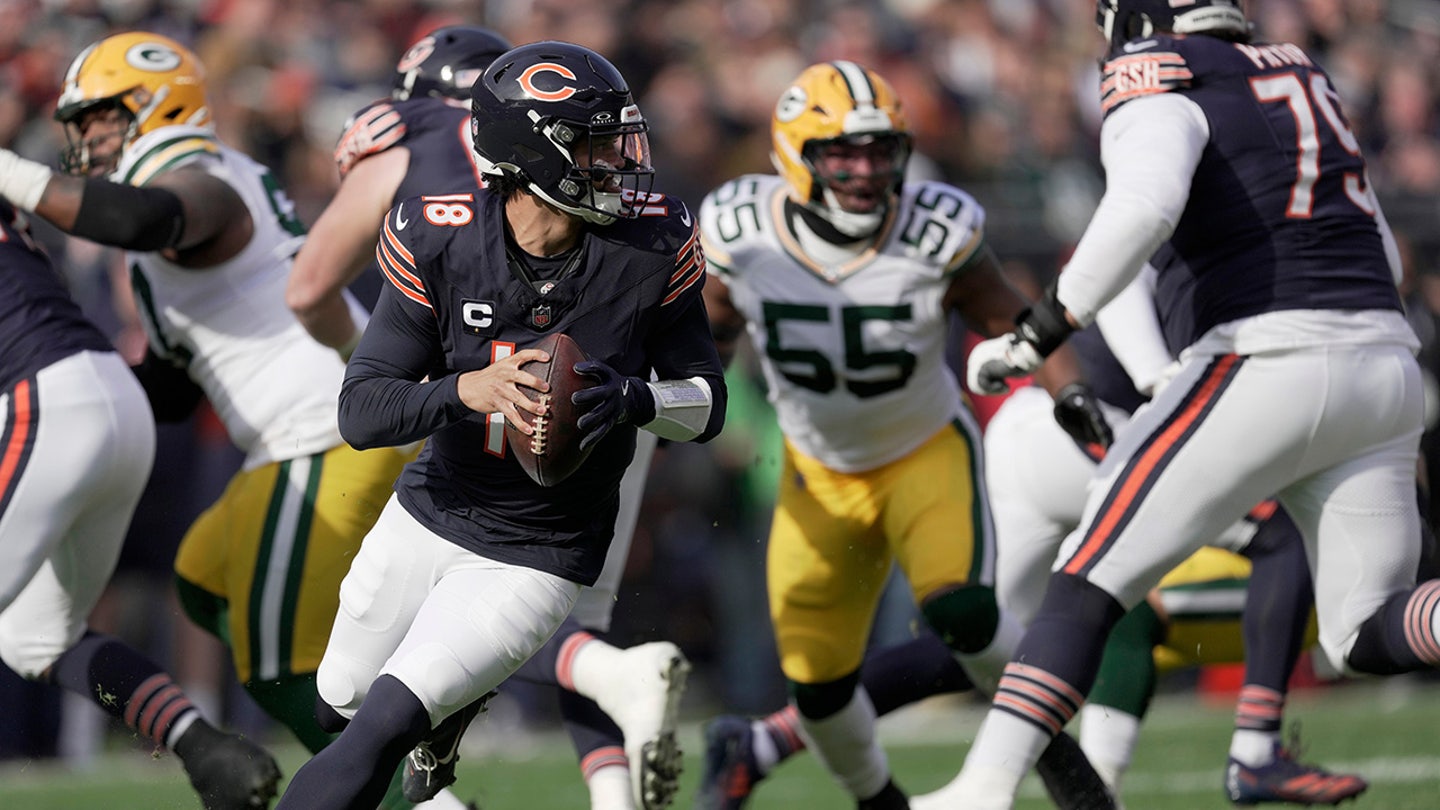 Packers Sneak Past Bears with Late Blocked Field Goal