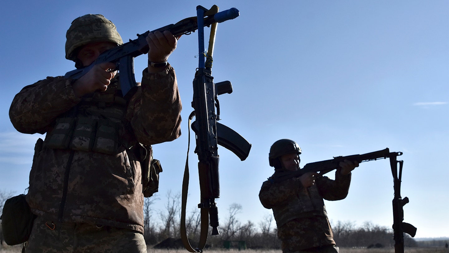 Zelenskyy Warns Ukraine Will Lose to Russia Without US Military Support