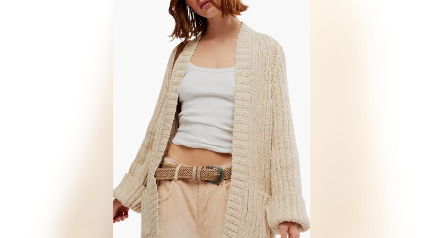blossom-cotton-open-front-cardigan يبدأ بيع الجمعة السوداء في Nordstrom في 21 نوفمبر - إليك 20 صفقة لا يمكن تفويتها