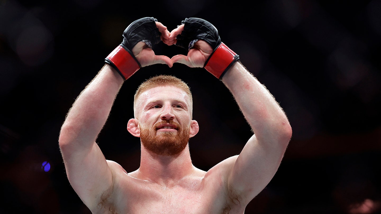 Trump Receives Rousing Cheers at UFC Fight in Madison Square Garden