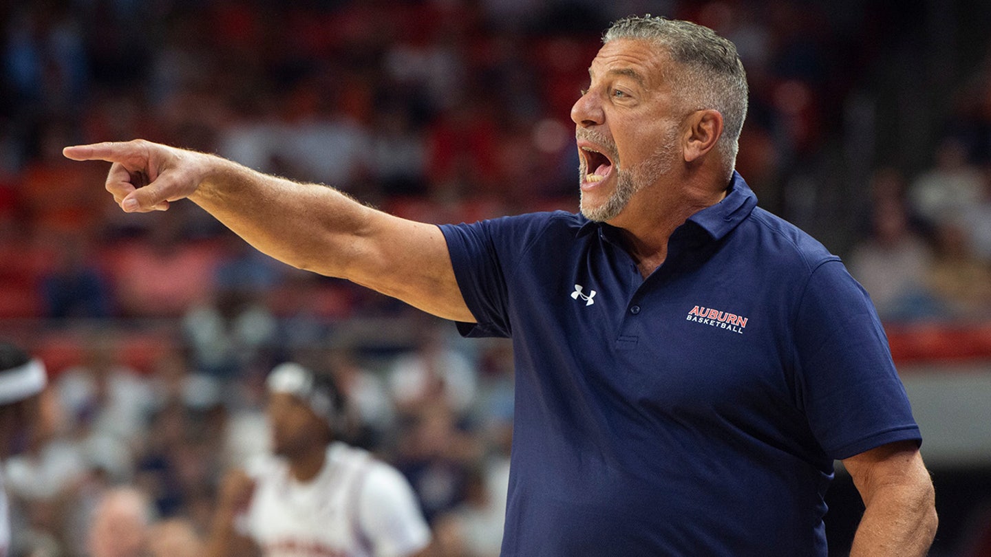 bruce pearl 3