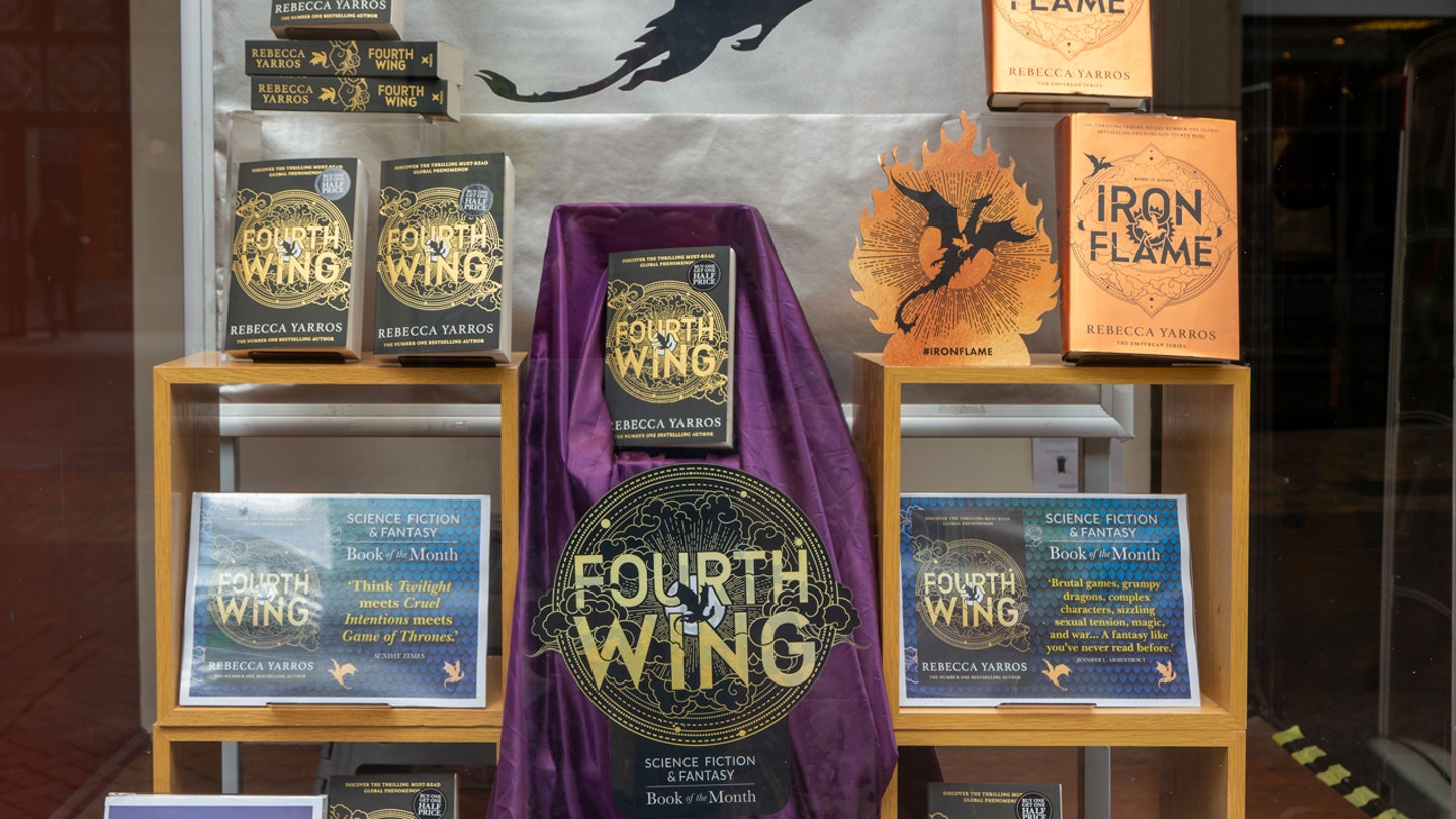 fourth wing display