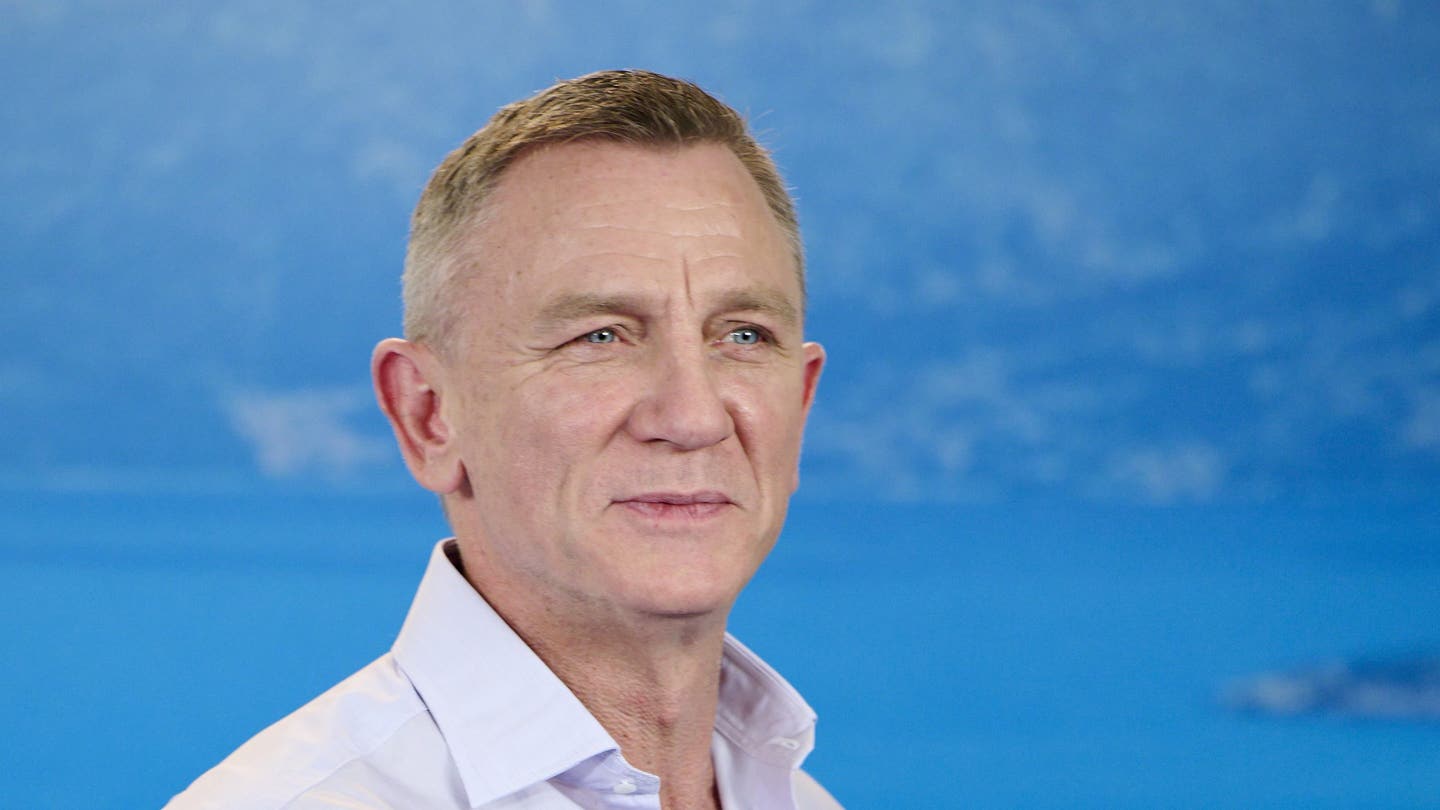 Celebrity Kills: Actor Daniel Craig Outs the Pitfalls of Fame