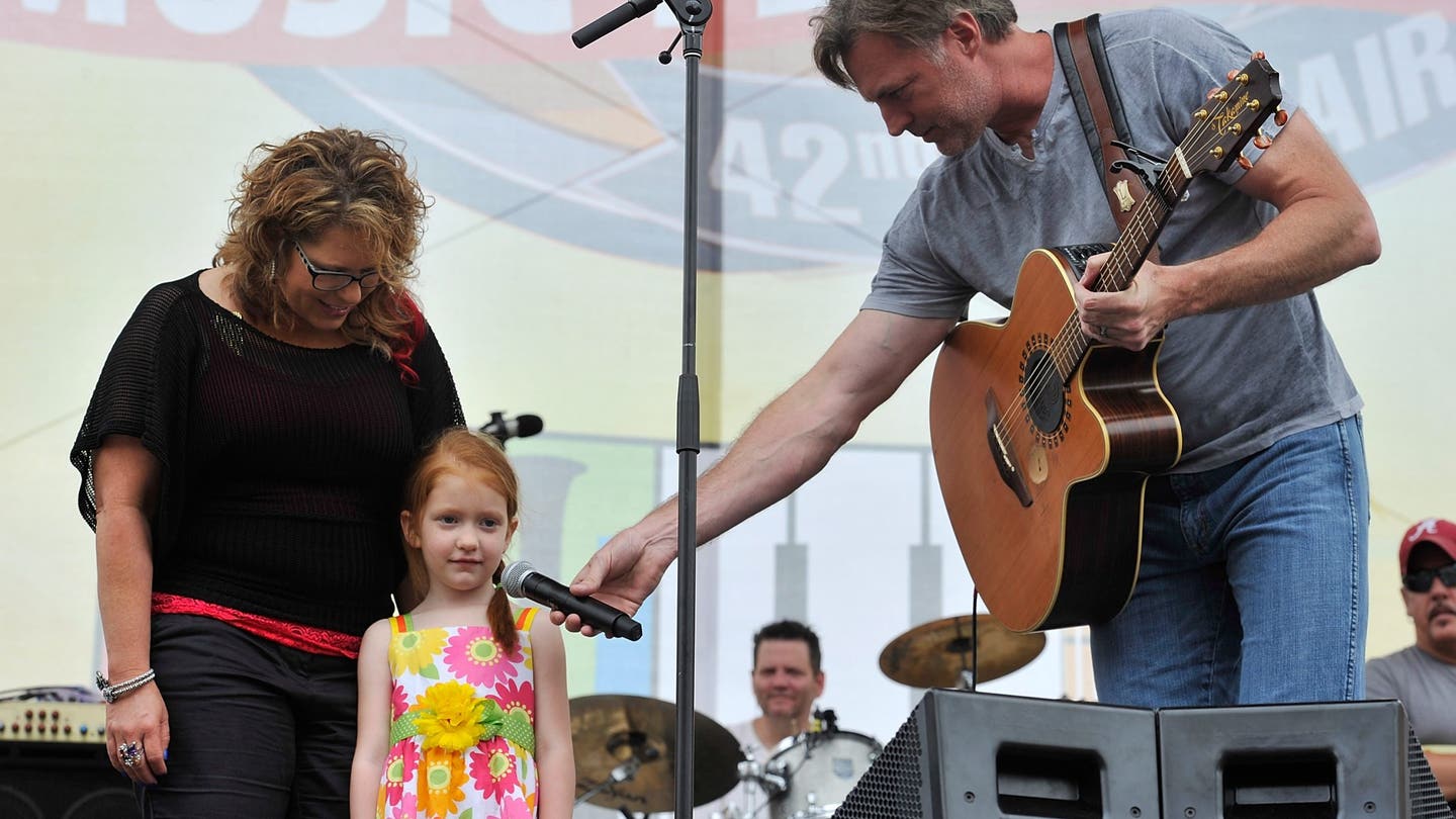 Country Star Darryl Worley's 16-Year-Old Daughter Savannah Critically Injured in Car Accident