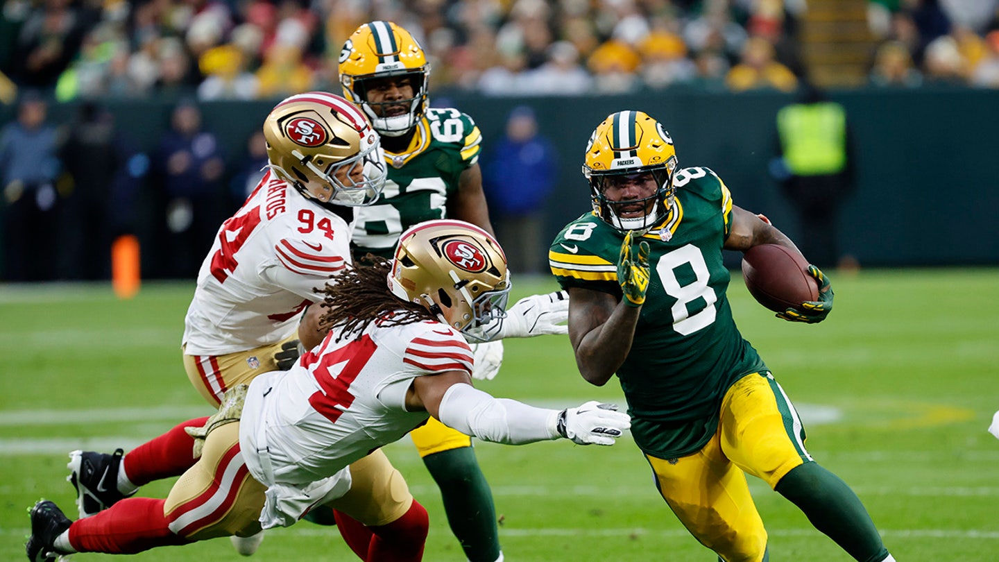 Jacobs' Triple TD Performance Propels Packers to Victory over Injury-Hit 49ers