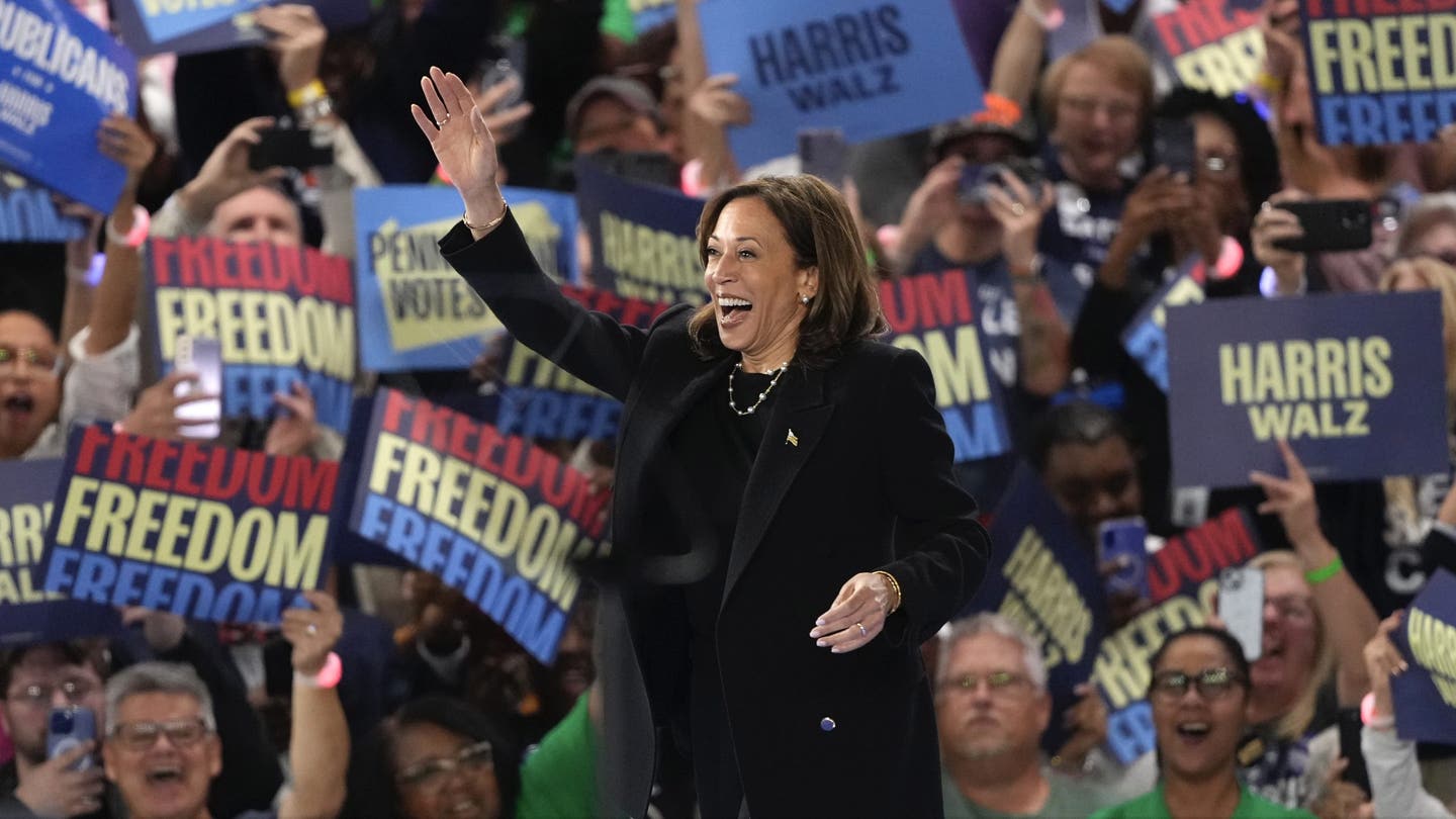 kamala harris1 harrisburg pa oct. 30 2024 scaled